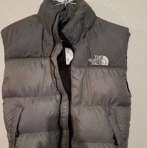 NORTH FACE PUFFER VEST LADIES SMALL PETITE GREY